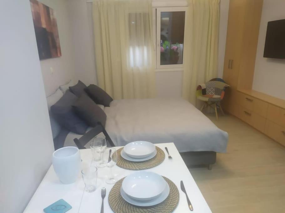 Studio Apartment With All Amenities In Kolonaki Ateny Zewnętrze zdjęcie